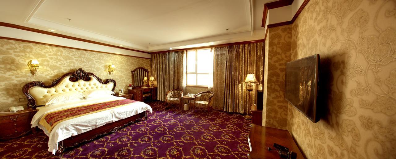 Nurlan Hotel 喀什 外观 照片
